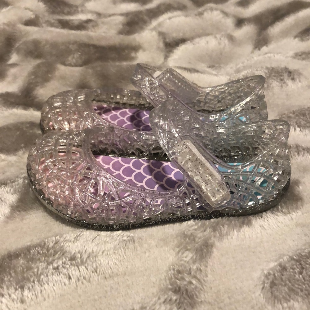 Toddler size 5. Wonder nation brand